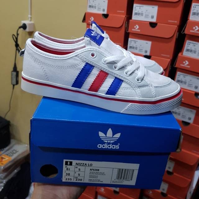 adidas nizza white blue