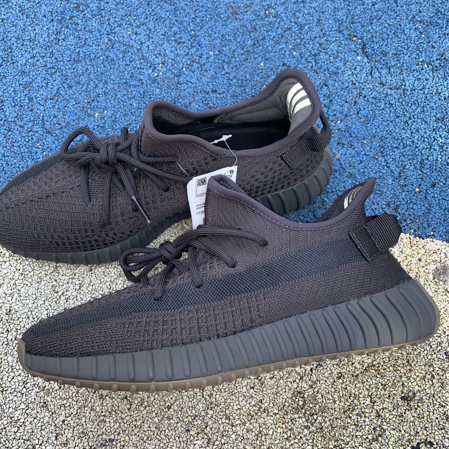 yeezy pure black