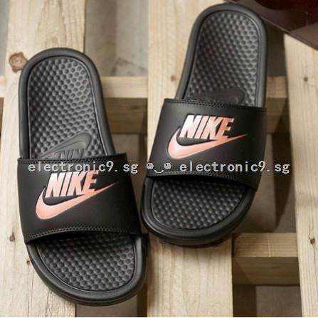 nike sandals rose gold