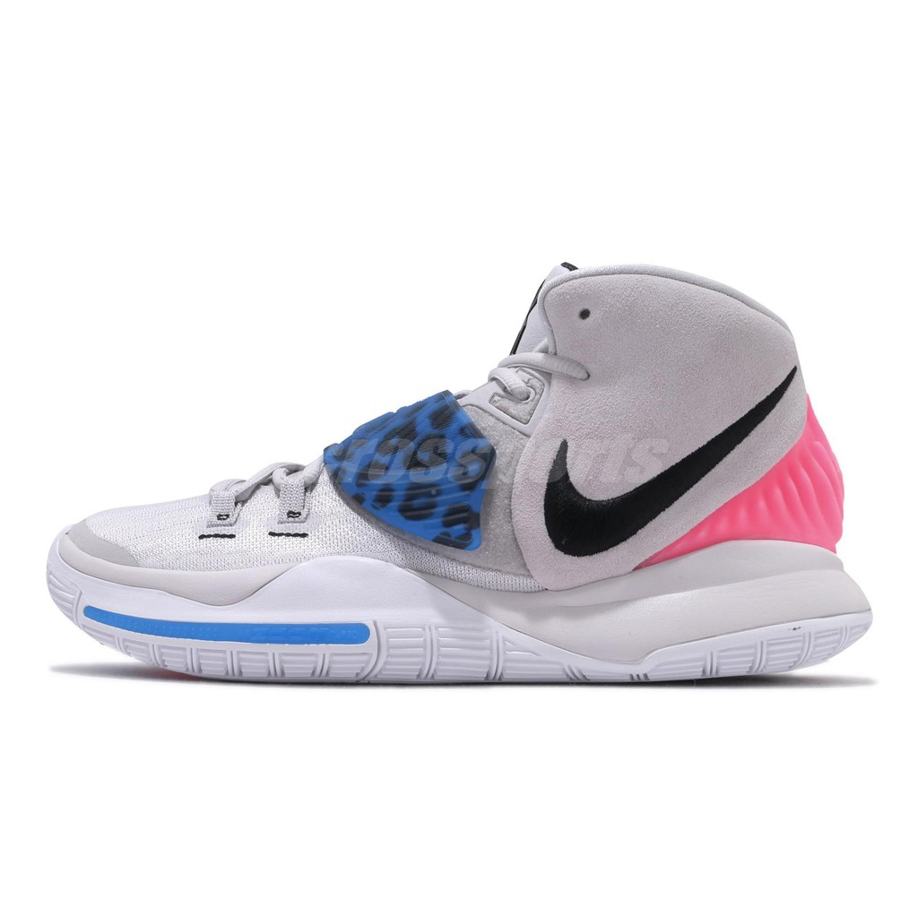 gray nike basketball shoes