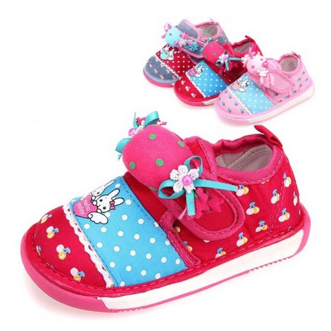 noisy shoes for babies