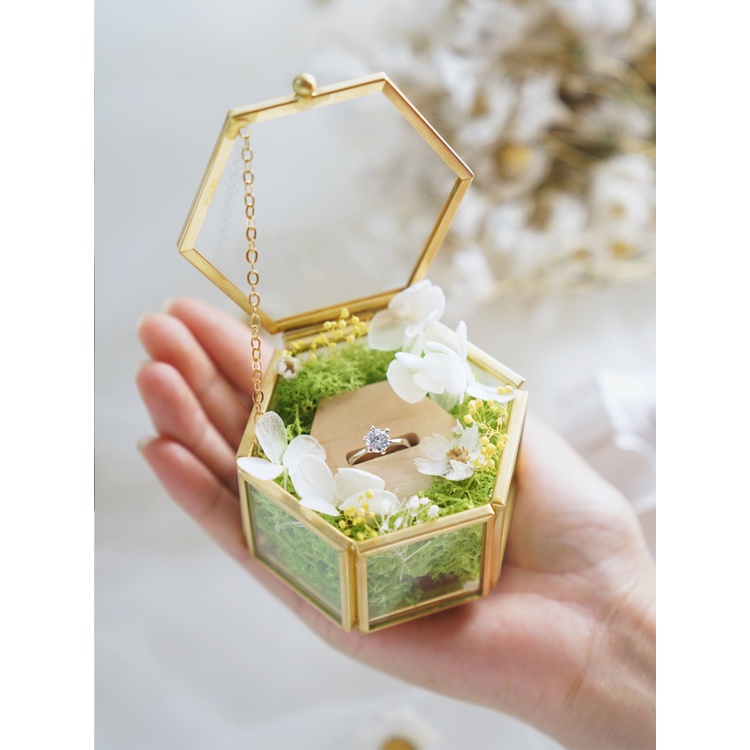 Image of [Singapore Seller] Ring Box for Engagement Ring, Diamond Ring - Glass Tray Flower Ring Box #2