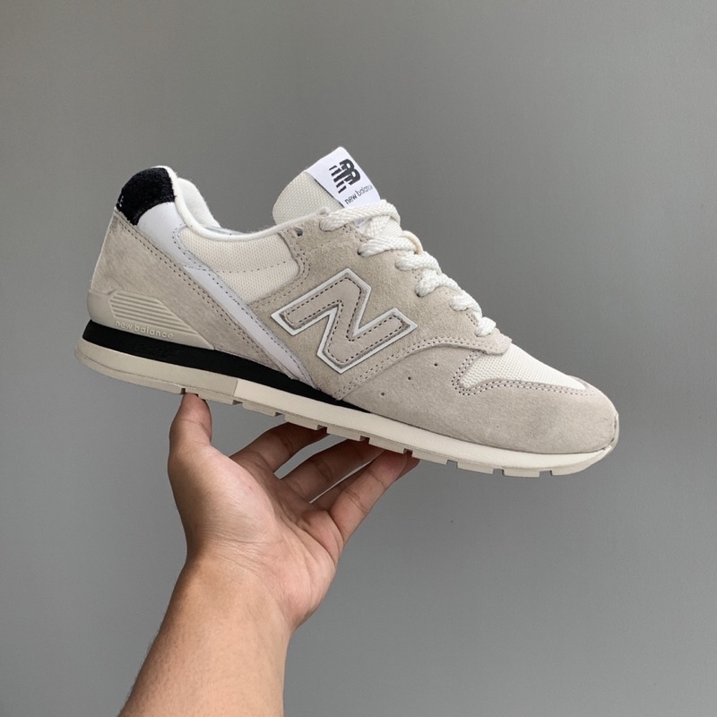 new balance 996 camoscio