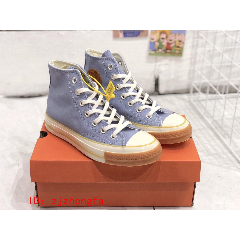 converse lightweight canvas shoes