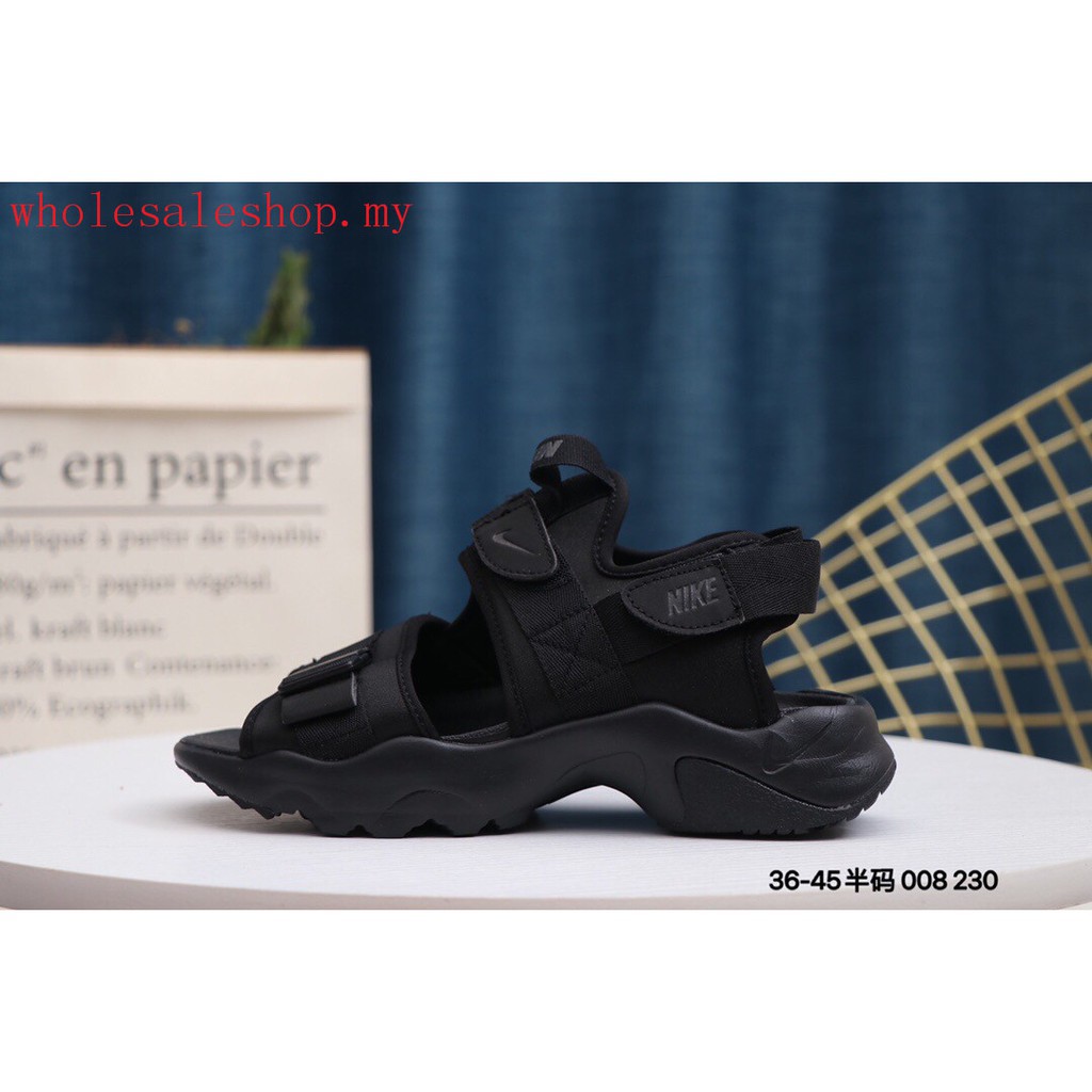 7c nike sandals