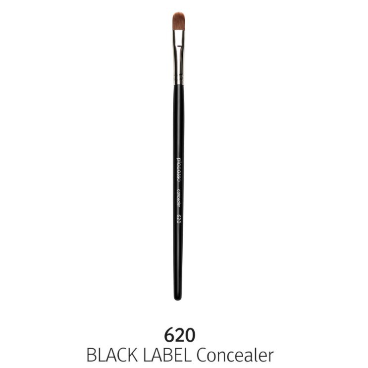 flat concealer brush