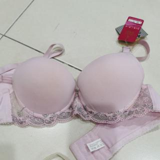 Saiz 34 75 36 80 A Cup Push Up Women S Underwear No Span And Iron Bra With Push Up Sponge And Wired Cup A Shopee Singapore