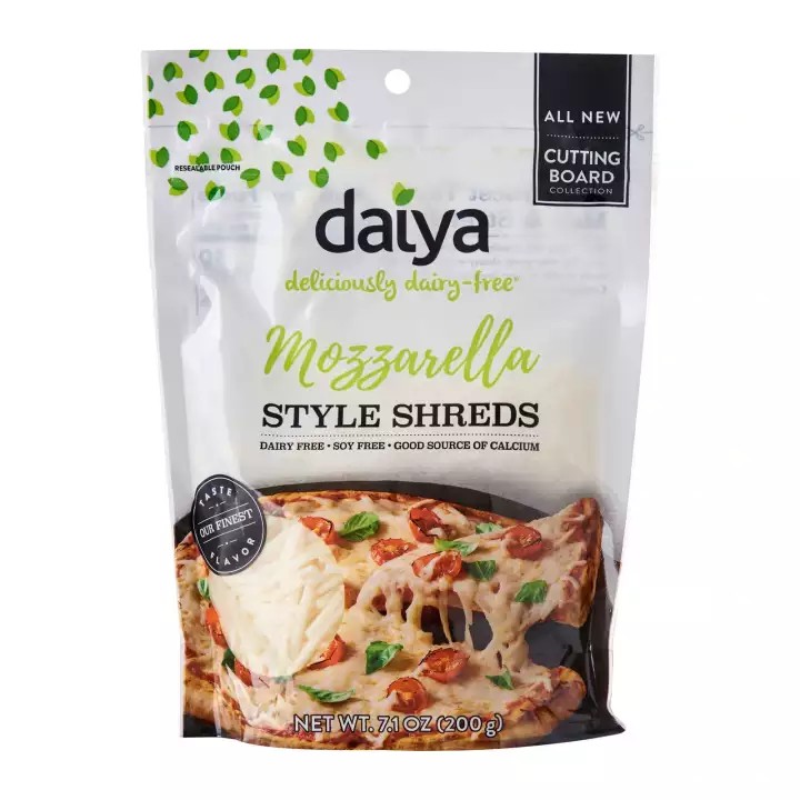 Daiya Dairy Free Cutting Board Mozzarella Shreds Cheese Bundle Of
