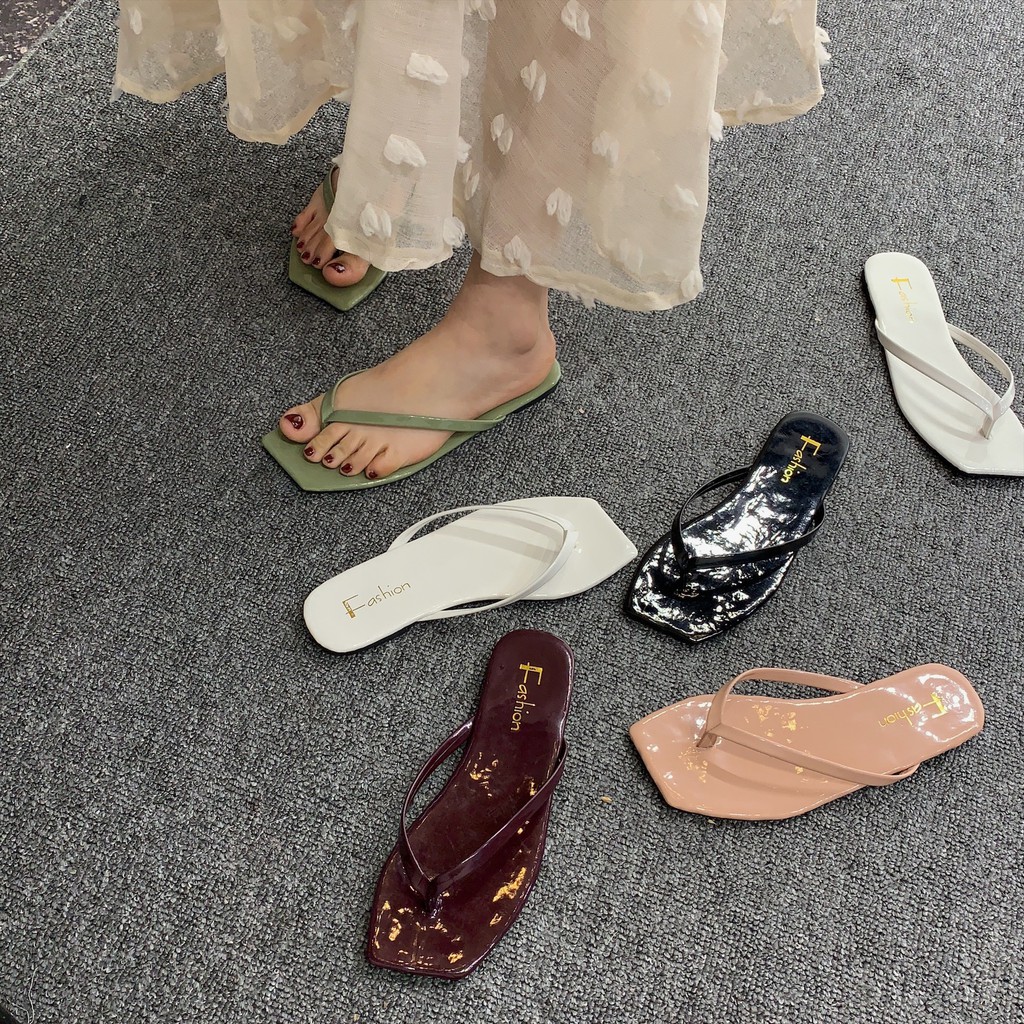 square flip flops