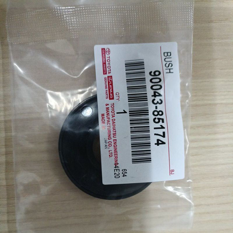 Toyota Genuine Front Absorber Mounting Bearing Bush Perodua Kembara Toyota Avanza F601 F602 F651 52 Rush F700 Shopee Singapore