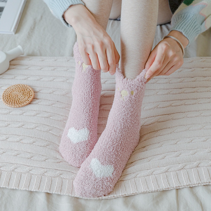 66％以上節約 Women Fluffy Socks Fuzzy Winter Warm Cozy Soft Thick Holiday