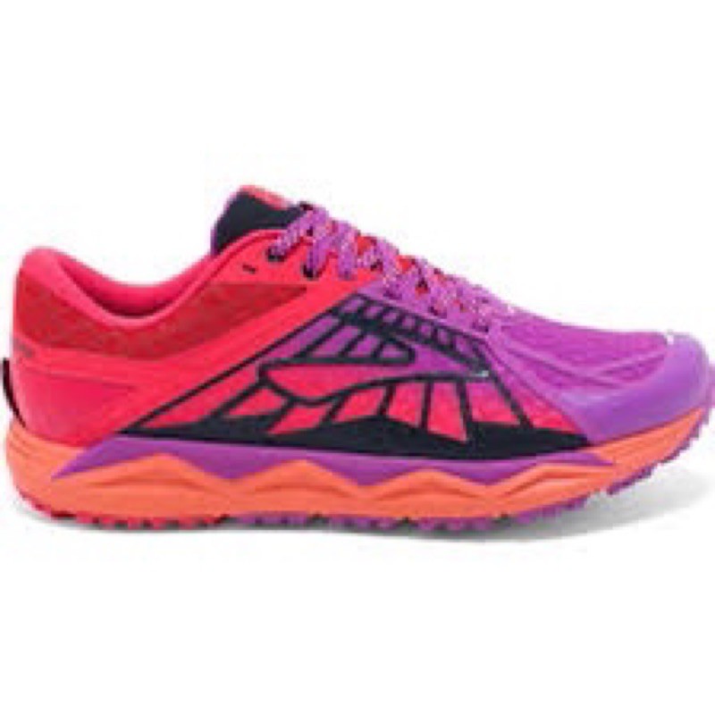 brooks sneakers clearance