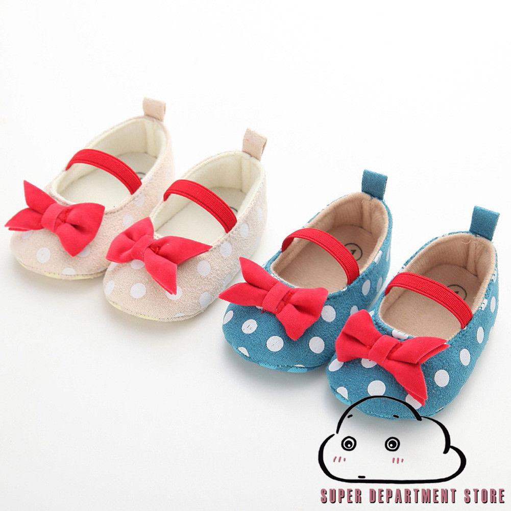 baby girl crib trainers