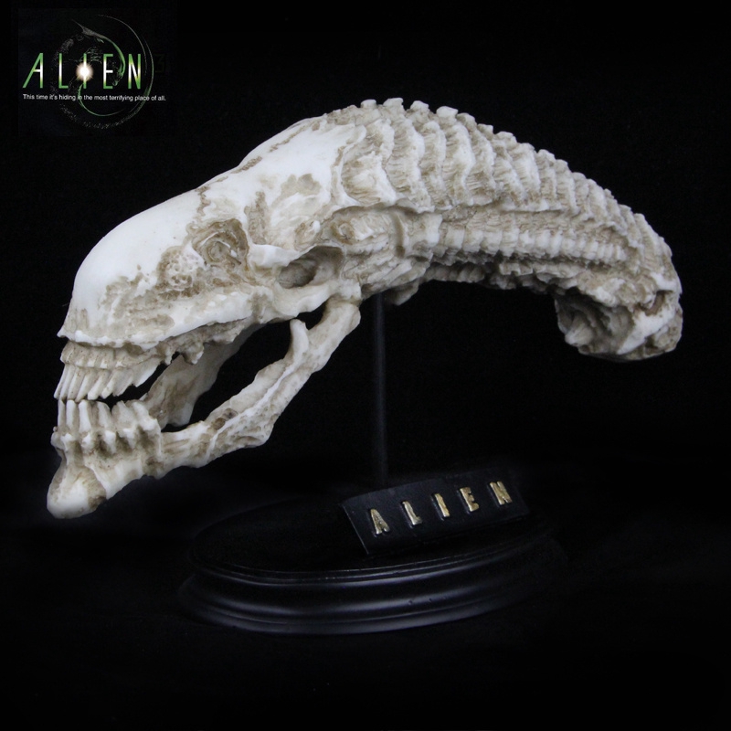Alien 16 Scale Avp Alien Xenomorph Queen Skull Colorful Mold Resin Figure 25cm - xenomorph queen skull alien