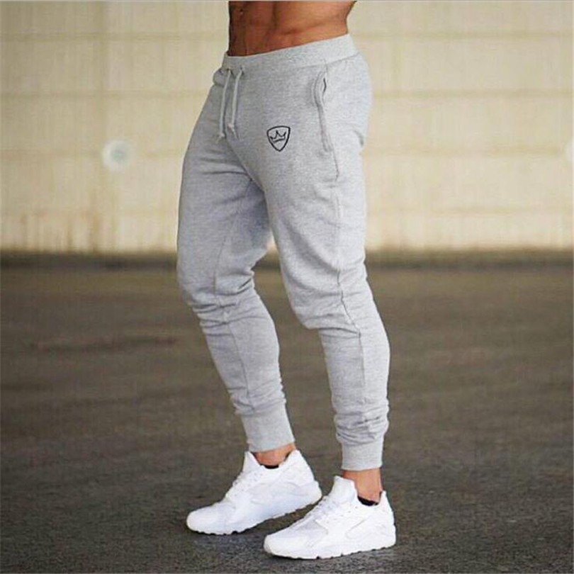 dark grey joggers mens outfit