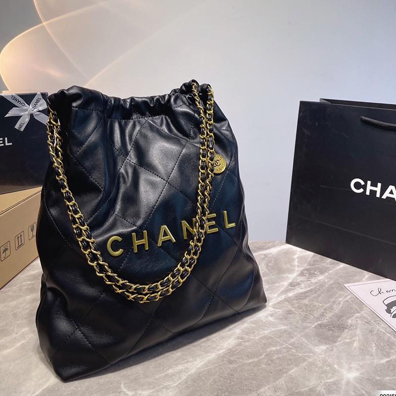 CHANEL 22 Large Handbag Shiny Calfskin Gold-tone Metal — Fashion CHANEL