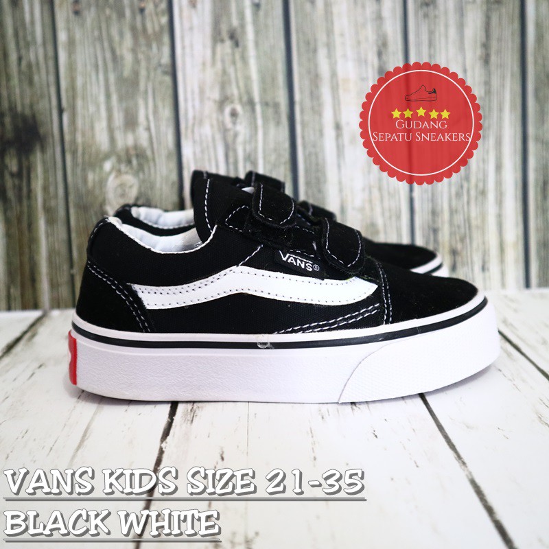 girls black vans size 5