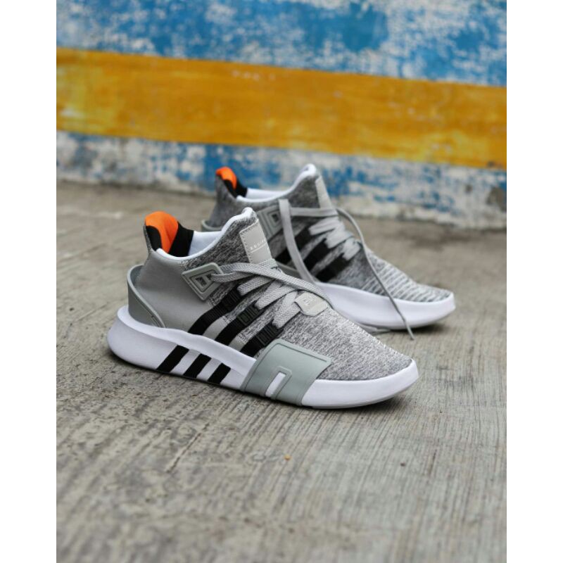 gray eqt