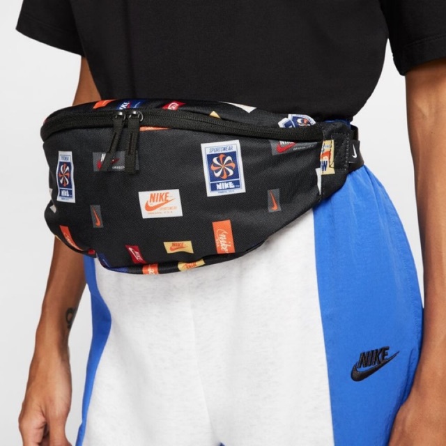 nike heritage waist pack