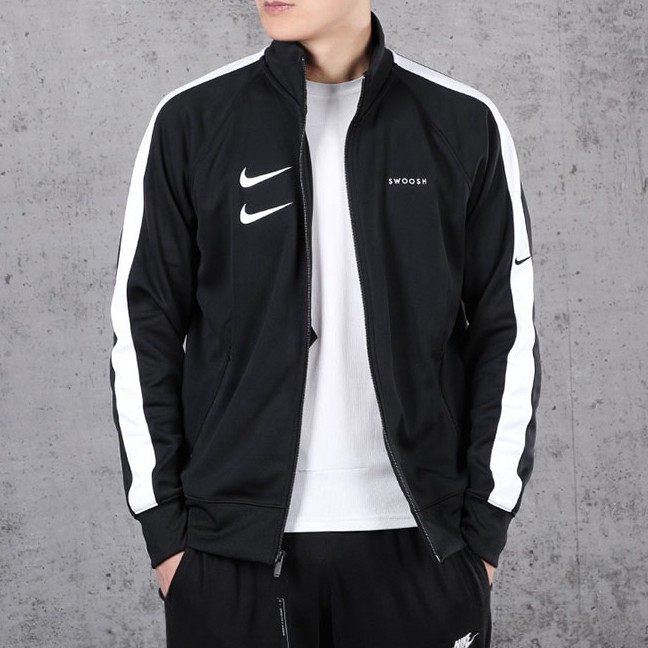 nike jacket summer