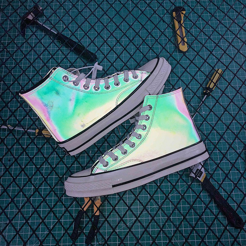color changing chuck taylors