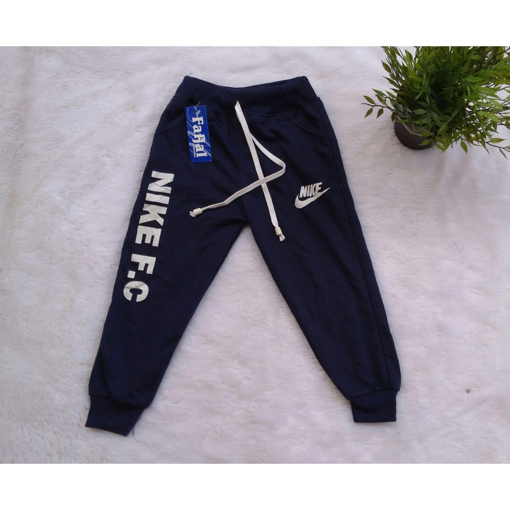 nike youth pants sale