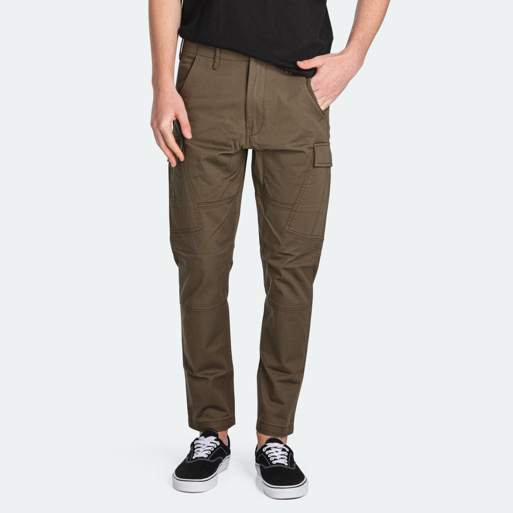 levi's slim fit cargo pants