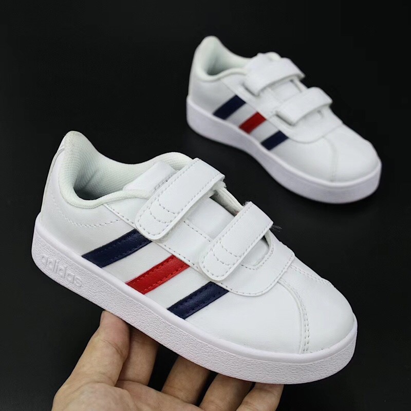 white adidas boys shoes