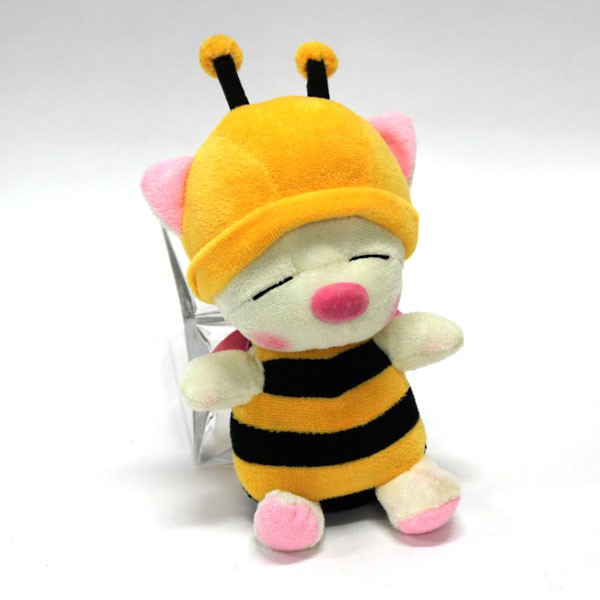 giant stuffed bumble bee