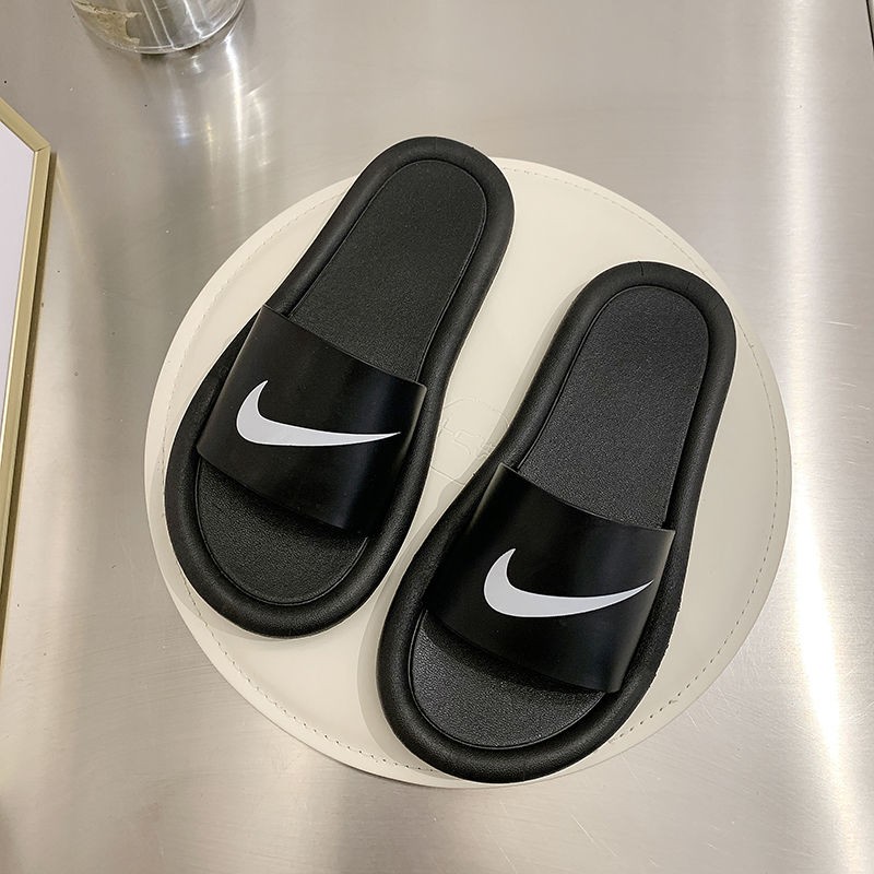 nike soft slippers