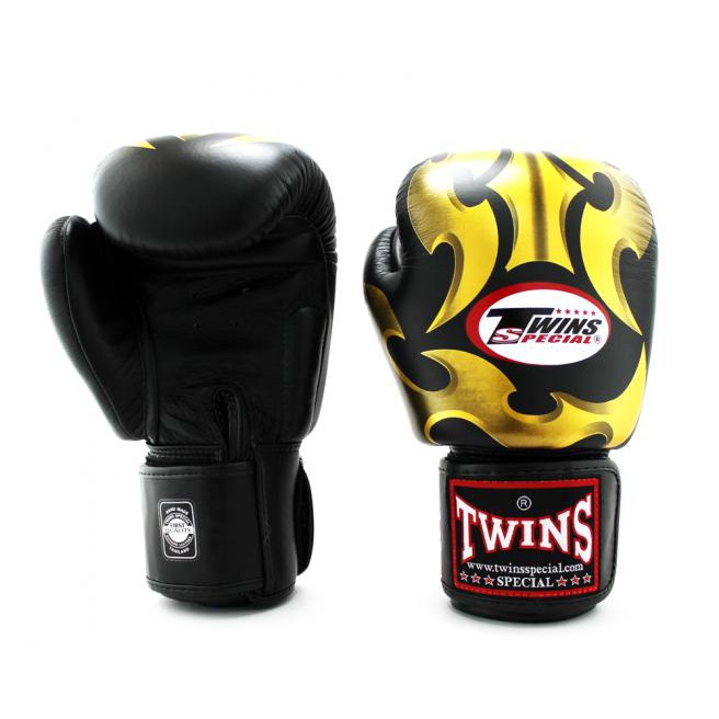 twins 12oz gloves