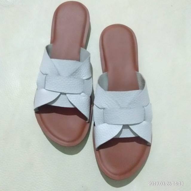 custom leather sandals