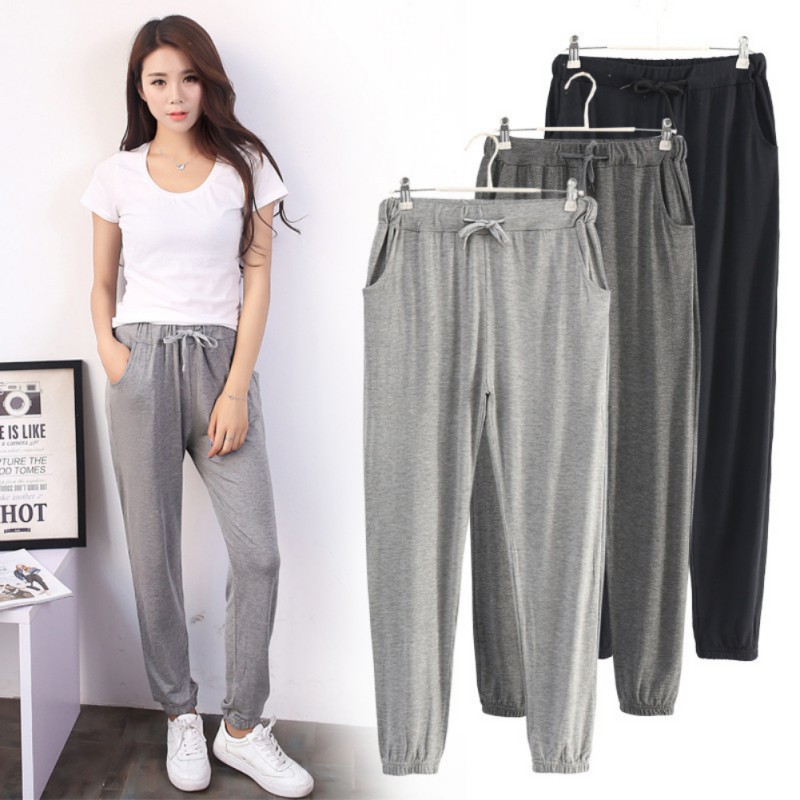 loose jogger pants