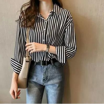 long sleeve striped shirt outfits