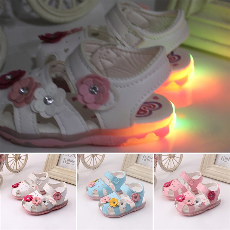 light shoes for baby girl