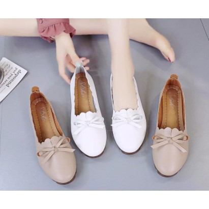 cute flat womens shoes