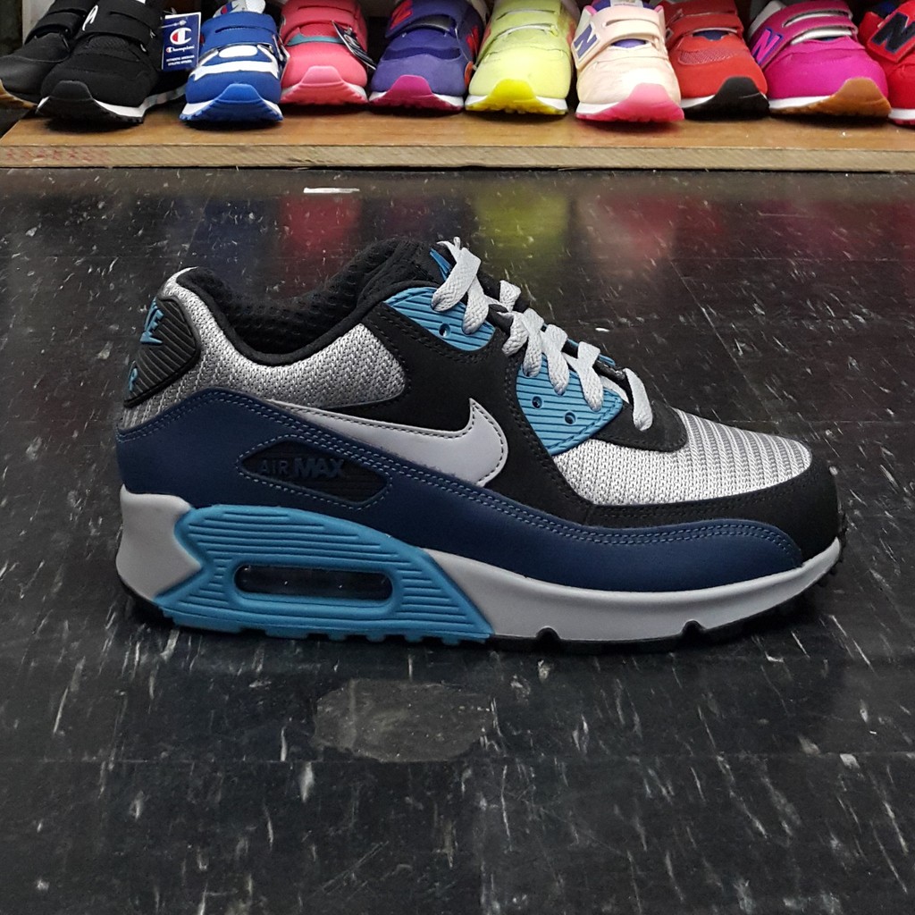 nike air max 90 essential blue and white