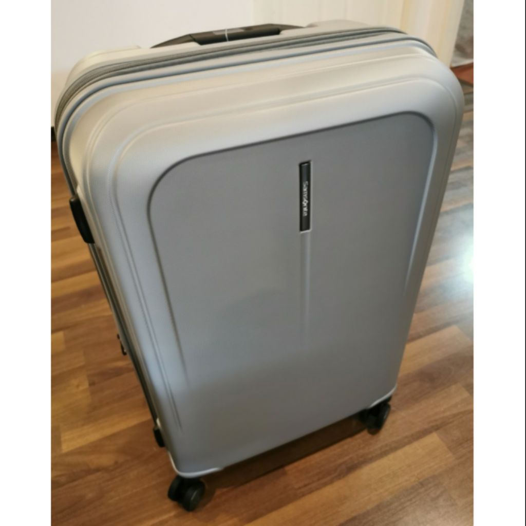 samsonite t5 spinner luggage