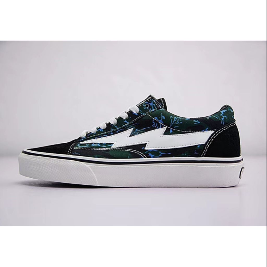 Vans storm. Vans Revenge x Storm. Кеды vans x Revenge x Storm. Vans x Storm Revenge Blue. Ванс Олд скул Ревендж х шторм.