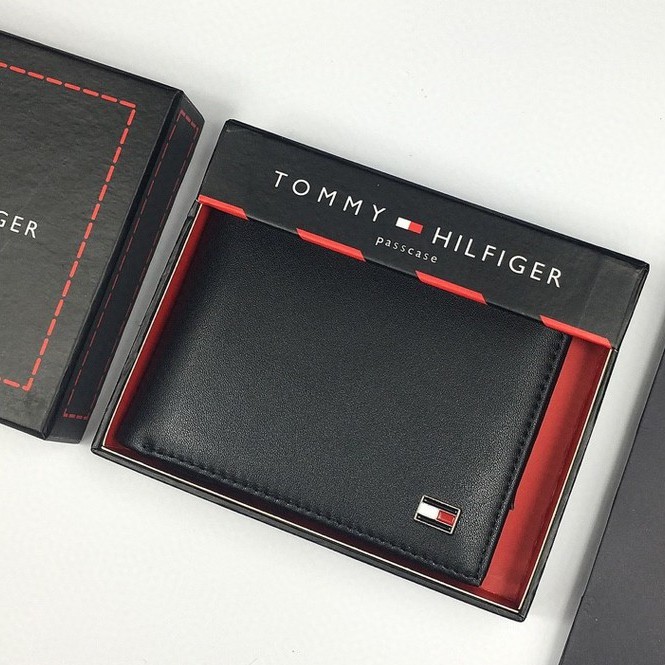 tommy hilfiger wallet with coin pocket