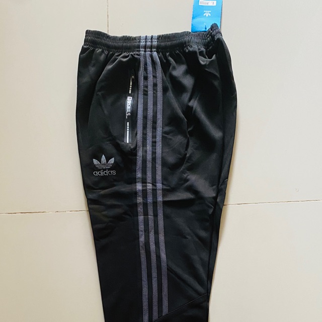 adidas slim fit tracksuit