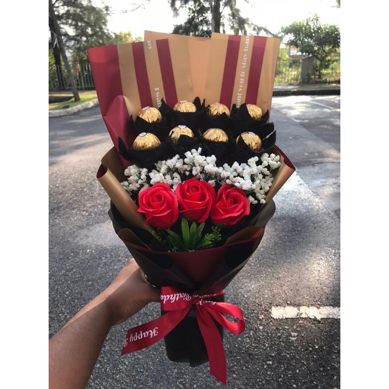 Ferrero Rocher Bouquet With Baby Breath And Soap Flowers Surprise Gift Anniversary Birthday Event For Her For Him Shopee Singapore