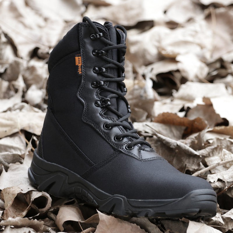 magnum hiking boots