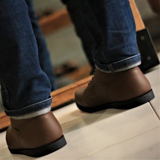 premium work shoes