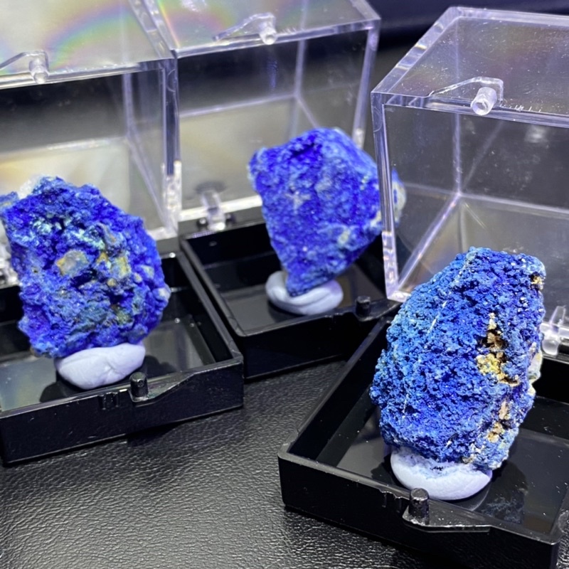 Mini Specimen Box "Azurite" Asuriite In A Beautiful Fresh Blue Color. Shopee Singapore