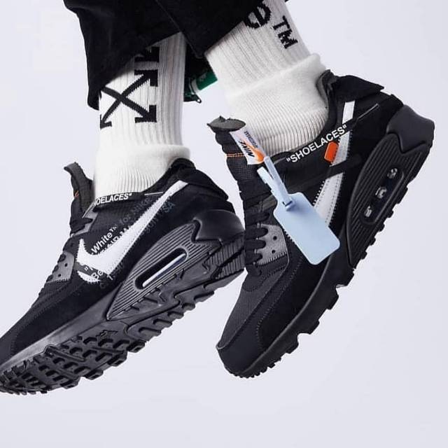 nike air max white with black