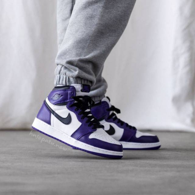 the air jordan 1 retro high og court purple