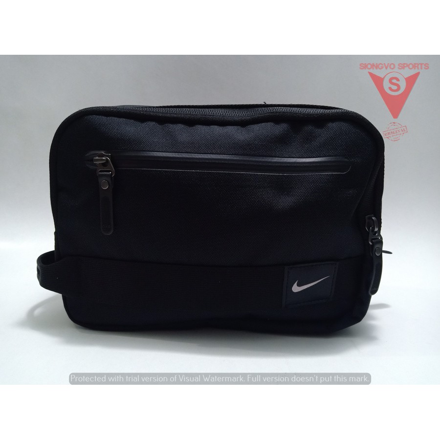 nike dopp kit