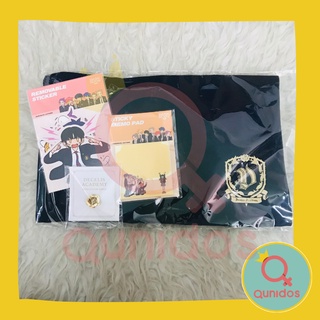 ^ Sealed.. Dark Moon Official Pop Up Store Merchandise | Sticky memopad, deco removable sticker, decelis badge