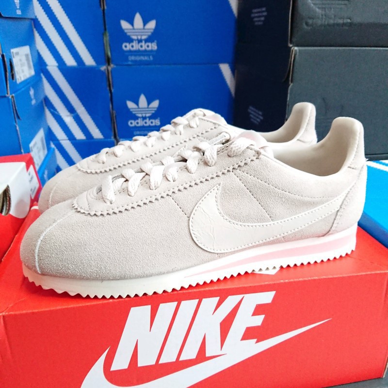 nike cortez desert sand